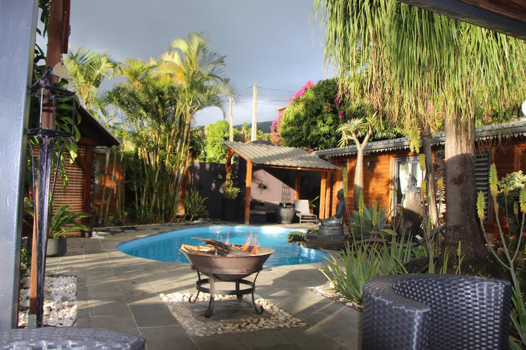 La Liane De Jade 974-Lodge Le Palissandre - Jacuzzi Privatif - Piscine Chauffee Le Bois de Nefles  ภายนอก รูปภาพ