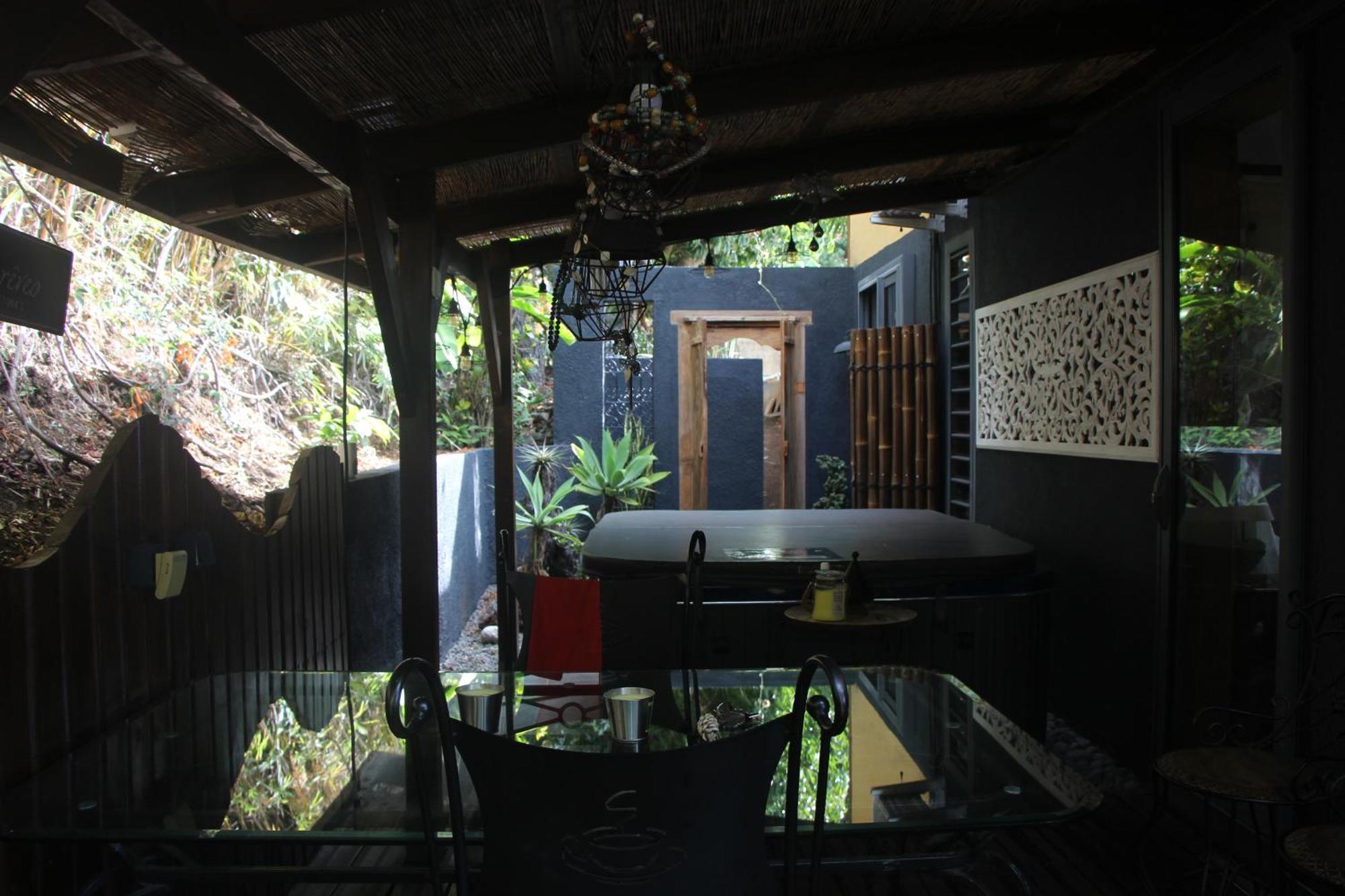 La Liane De Jade 974-Lodge Le Palissandre - Jacuzzi Privatif - Piscine Chauffee Le Bois de Nefles  ภายนอก รูปภาพ